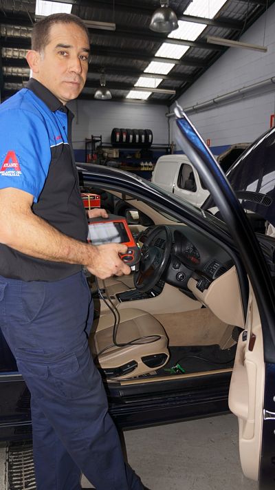 Rocky Zoccali RL Auto Electronic Testing on a Car in Workshop Gladesville